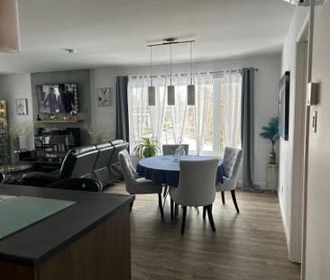 4 1/2 style condo St-Charles-Borromée - Photo 2