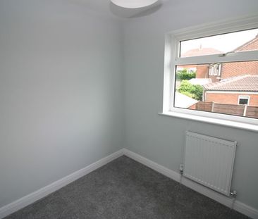 Seaford Road, Harwood - Photo 3