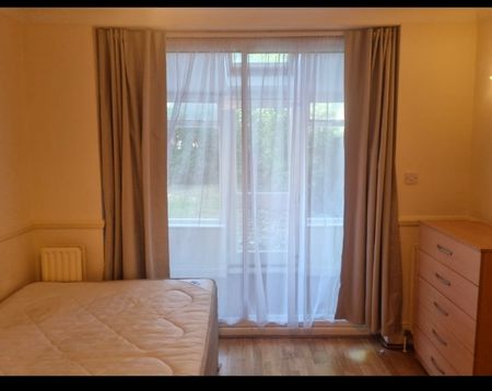 NW10 1EH 92 Brunley Road, Dollis Hill london - Photo 4