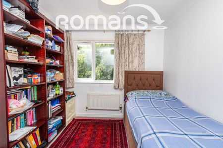 4 bedroom detached house to rent - Photo 4