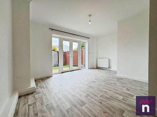 Wessex Court, Warminster, BA12 - Photo 1