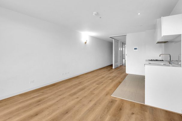 1111/200 Spencer Street, Melbourne VIC 3000 - Photo 1