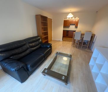 2 bedroom apartment to rent - Photo 2