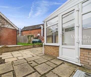 3 bedroom semi-detached house to rent - Photo 6