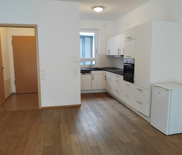 Komfortable und barrierefreie 2,5 Zimmer Penthouse-WHG mit EBK und ... - Photo 3