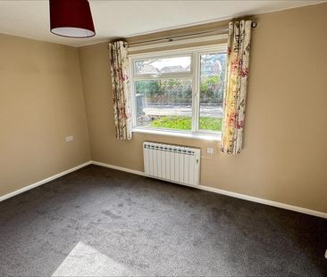 2 bedroom ground floor flat to rent - Photo 6