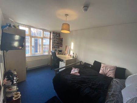 Harrington Drive, Nottingham - Photo 4