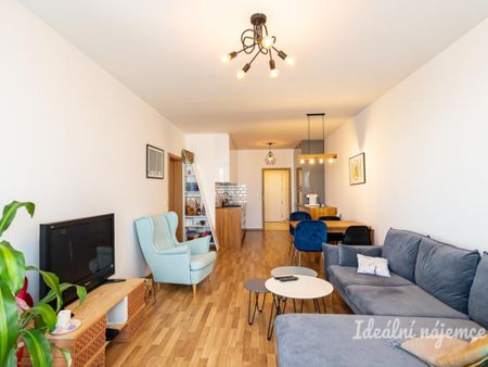 Pronájem bytuRenting an apartment 2+kk, 68 m2 - Photo 2