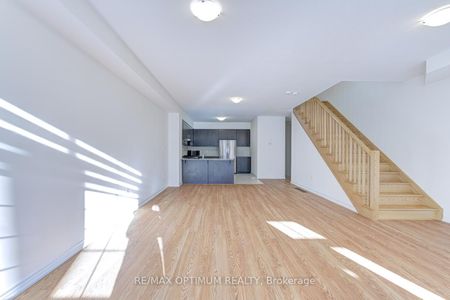 For Lease - 305 Garner Road Unit# 2, Hamilton, Ontario - Photo 2