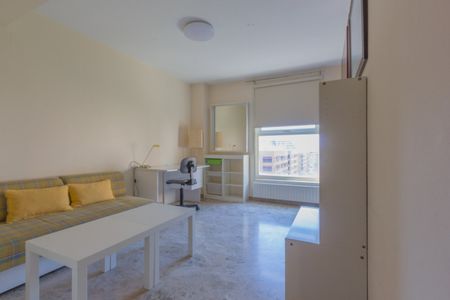 Flat in Valencia - Photo 3