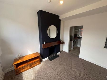 29 Gipsy Street, Belfast, BT7 3FW - Photo 2