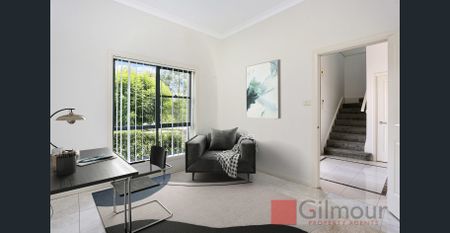 LUXURY RESIDENCE IN A TRANQUIL, PRIVATE, CENTRAL LOCATION – 4 BEDROOMS PLUS STUDY - Photo 4