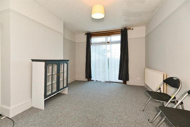 5 bedroom terraced house to rent - Photo 1