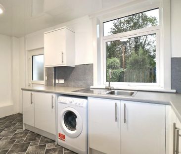 4 bedroom semi-detached house to rent - Photo 1