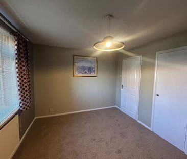 Elmfield House, Guildford - 1 bedroomProperty for lettings - Seymours - Photo 1