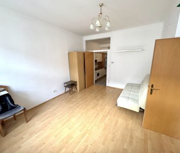 PROVISIONSFREI - 2,5 ZIMMER WOHNUNG IN RUHIGER LAGE - Besichtigungs... - Photo 2