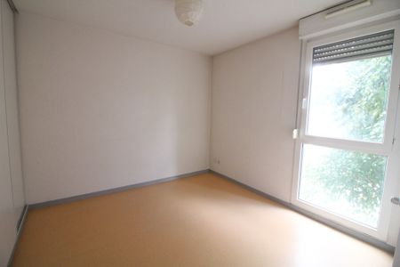 Location Appartement 4 pièces 84m² AUXONNE 21130 - Photo 2