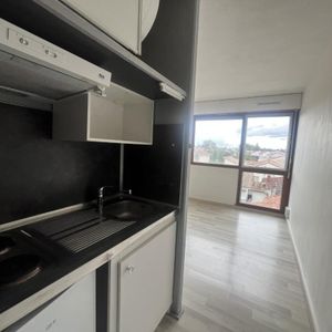 Location Appartement 1 pièce 18m² BORDEAUX 33000 - Photo 2