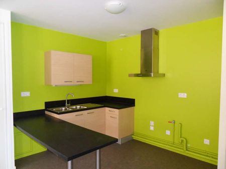 BAYEUX centre, F3 au 2eme étage (lot N° 6) - Photo 4