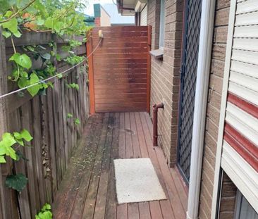 1 Bedroom Unit In A Block Of Only 4 - Photo 2