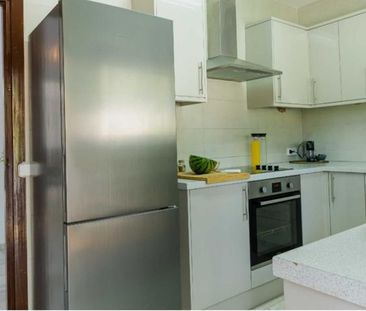 Luxury 4 room Detached House for rent in Benalmádena, Andalusia - Photo 3