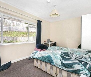 Guildford Park Avenue, Guildford , Surrey , GU2 - Photo 2