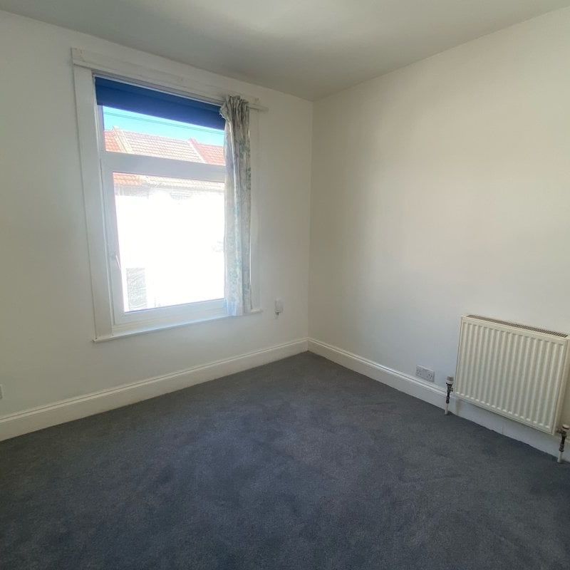 Ranelagh Road - Photo 1