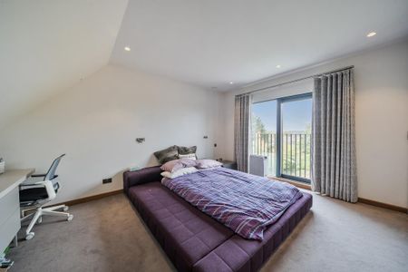 6 bedroom semi-detached house to rent - Photo 3