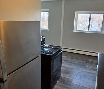 For Lease - 220 Ashland Avenue Unit# 34, London East, Ontario - Photo 2