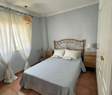 Alquiler de piso en Avenida del Pacífico, 6 - Photo 4