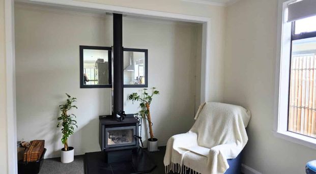 Summer Ready! Spacious Family Home with Pool and Double Garage - Photo 1