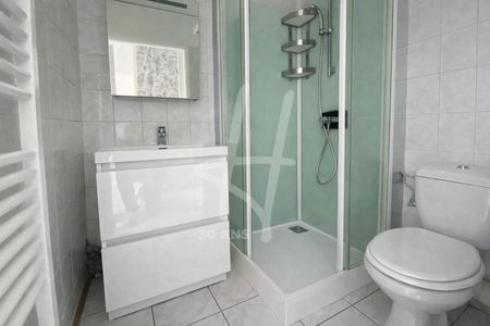 Location Appartement 2 pièces 29m² ROMBAS 57120 - Photo 2