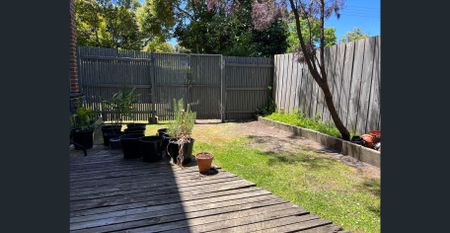 “Stylish and Modern home” - Photo 5