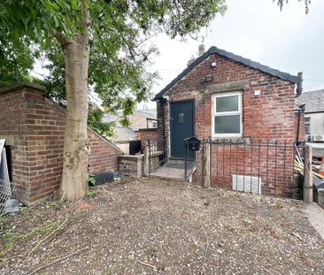 2 bedroom flat to rent - Photo 6