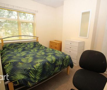 5 bedroom terraced house to rent - Photo 4