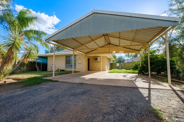 56 Patterson Crescent, 0875, Larapinta Nt - Photo 1