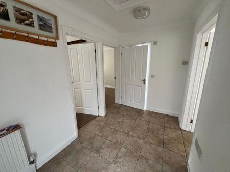 2 bedroom detached bungalow to rent - Photo 3