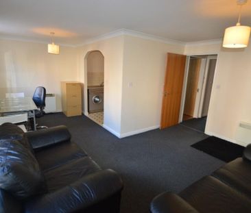 2 Bed Flat, Stretford Road, M15 - Photo 5