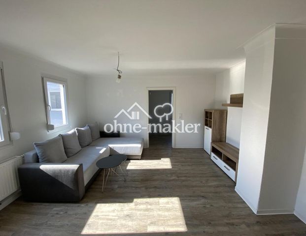 Erstbezug nach Sanierung!! 4-Zimmer Maisonette Wohnung mit großer Terrasse - Foto 1