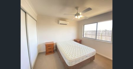 3 BEDROOM EACH WITH SEPERATE ENSUITE, FULLY FURNISHED - Photo 3