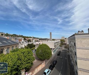 Location Appartement 4 pièces 75m² LE HAVRE 76600 - Photo 3