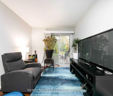 For Lease - 28 Irvington Crescent Unit# Main, Toronto, Ontario - Photo 2