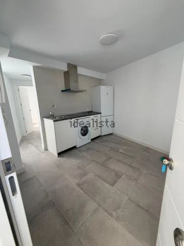 Alquiler de ático en Calle Cruz - Photo 2