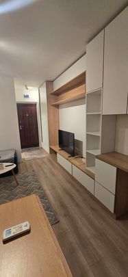 Garsoniera, etaj 2/4 - zona Galata - Fotografie 1