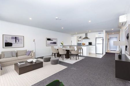 Perfect Location in Flagstaff, Hamilton - Photo 2