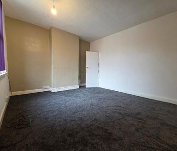 3 Bed Terraced House, Wickham Street, LS11 - Photo 4