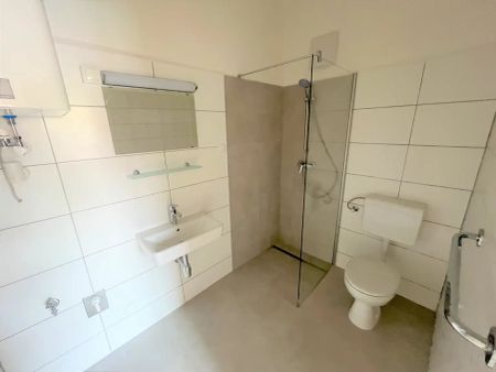 Zentral wohnen, schnell im Grünen - 2-Zimmer-Wohnung Nahe Augarten - Photo 2