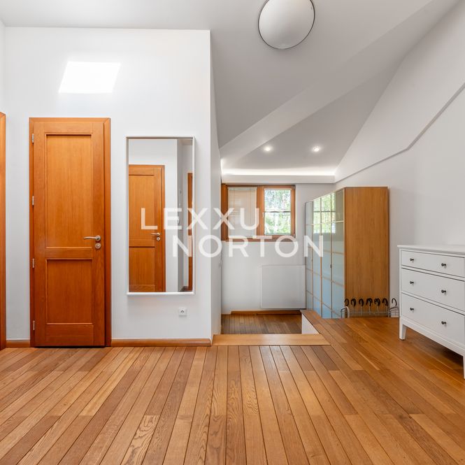 Apartment for rent, 3+kk - 2 bedrooms, 98m - Фото 1