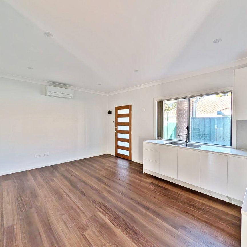 Well-Presented 2 Bedroom Granny Flat - Photo 1