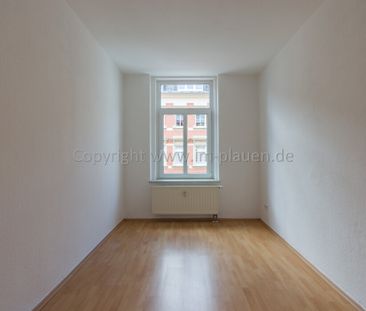 Plauen-Stadtmitte: Maisonette-3-Zimmer-Wohnung mit Balkon in ruhige... - Foto 6